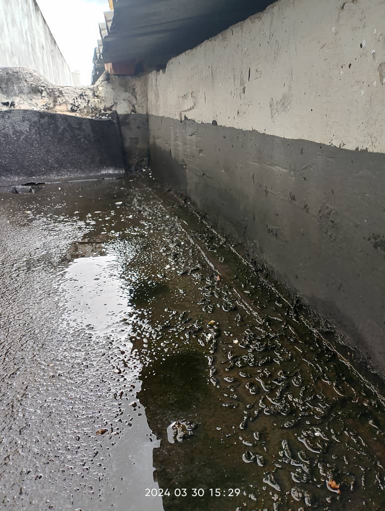 Troubleshooting and Preventing Leaks in Slab Concrete Gutters